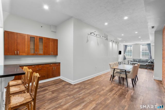 196 Crown Street 209, New Haven, CT 06510