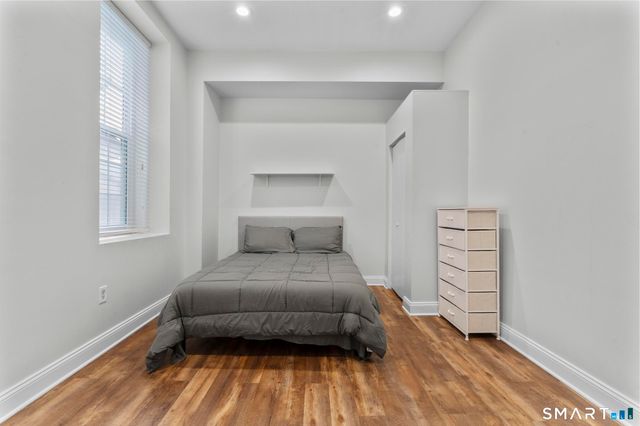 196 Crown Street 209, New Haven, CT 06510