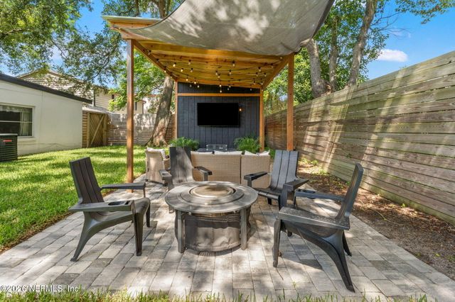 4333 GENOA Avenue, Jacksonville, FL 32210