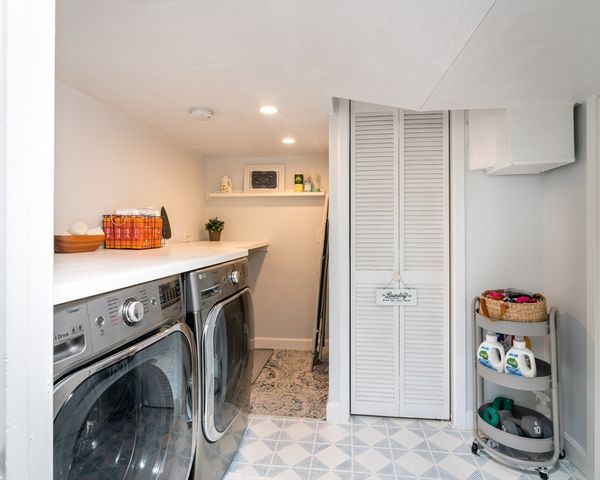 255 Elm St, Marshfield, MA 02050
