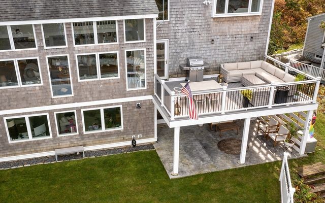 255 Elm St, Marshfield, MA 02050