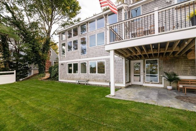 255 Elm St, Marshfield, MA 02050