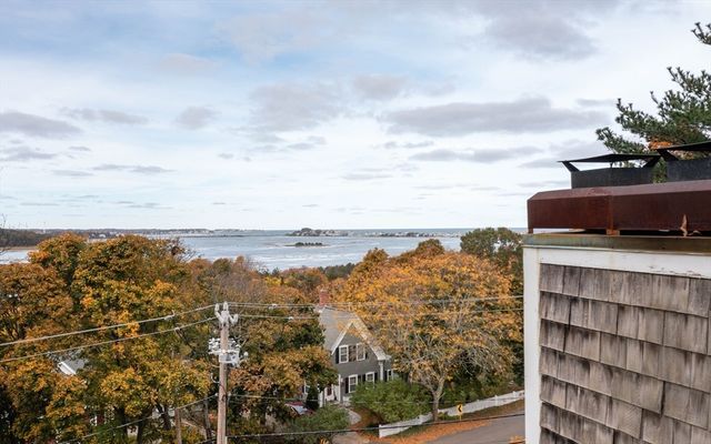 255 Elm St, Marshfield, MA 02050