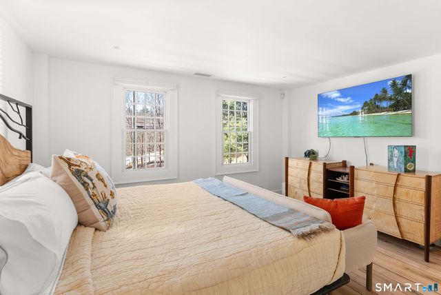 382 Weekeepeemee Road, Woodbury, CT 06798