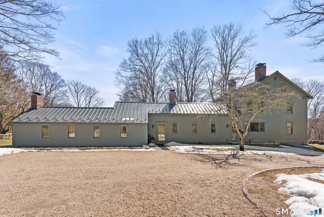 382 Weekeepeemee Road, Woodbury, CT 06798