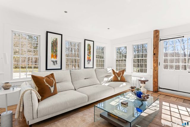 382 Weekeepeemee Road, Woodbury, CT 06798