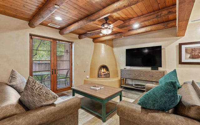 103 Catron 48, Santa Fe, NM 87501