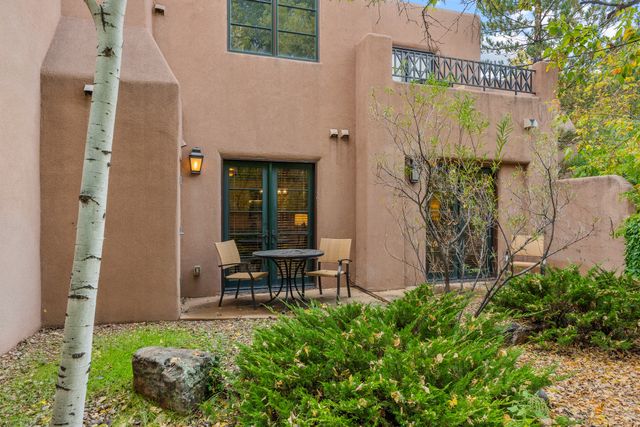 103 Catron 48, Santa Fe, NM 87501