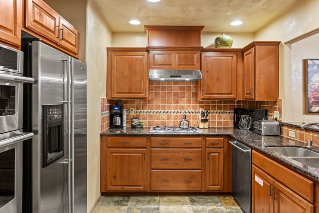 103 Catron 48, Santa Fe, NM 87501