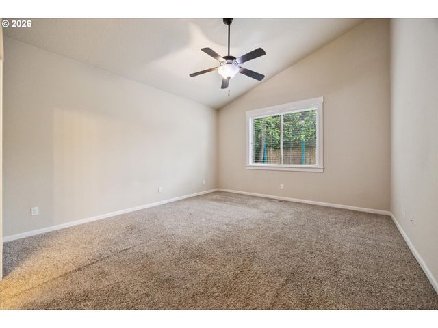 17811 Sw ROBERT Ln, Beaverton, OR 97078