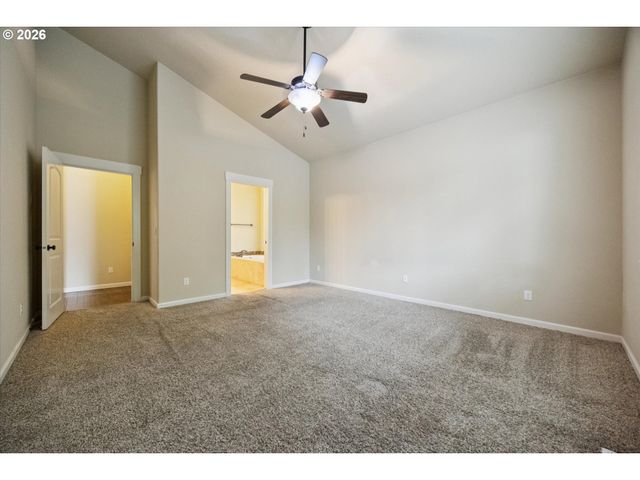 17811 Sw ROBERT Ln, Beaverton, OR 97078