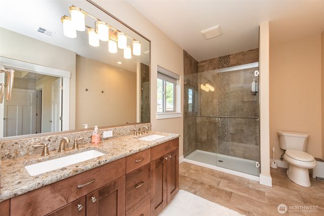 390 Broadmoor Street, Sequim, WA 98382