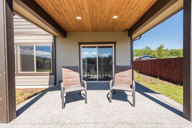 390 Broadmoor Street, Sequim, WA 98382