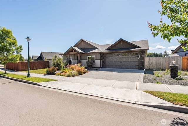 390 Broadmoor Street, Sequim, WA 98382