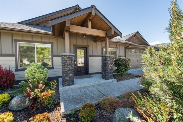 390 Broadmoor Street, Sequim, WA 98382