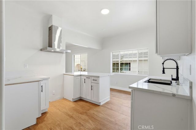 537 N Cummings Street, Los Angeles, CA 90033