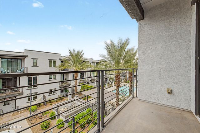 2090 S DORSEY Lane 1030, Tempe, AZ 85282