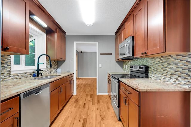 101 Nottingham Way, Anderson, SC 29621