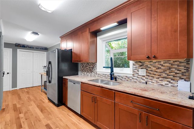 101 Nottingham Way, Anderson, SC 29621