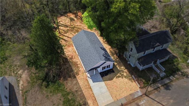 920 E 23rd Street, Winston-salem, NC 27105