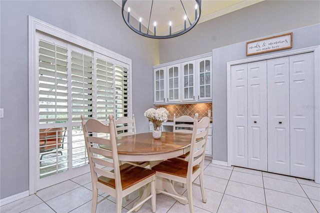 5910 CHERRY OAK DRIVE, Valrico, FL 33596