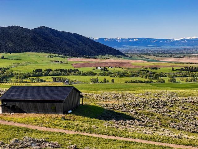 Springhill Vistas Ranch at Four Bar Ranches, Belgrade, MT 59714
