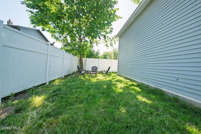2872 Guilderland Avenue, Rotterdam, NY 12306