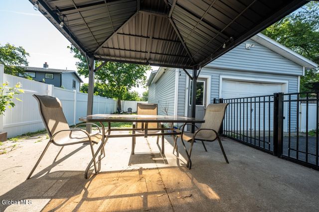 2872 Guilderland Avenue, Rotterdam, NY 12306