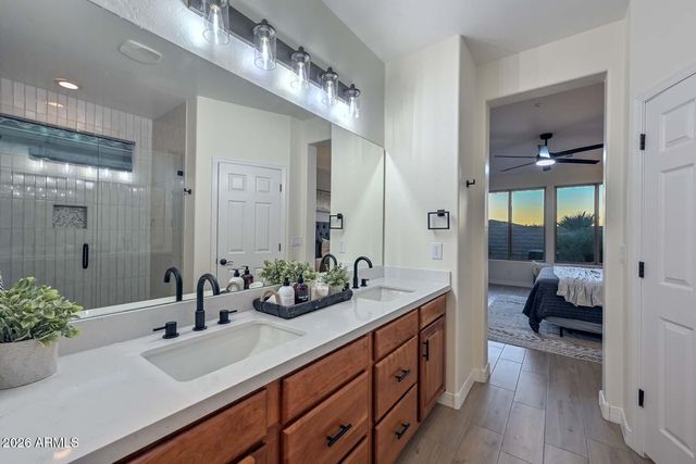 28014 N 130th Glen, Peoria, AZ 85383