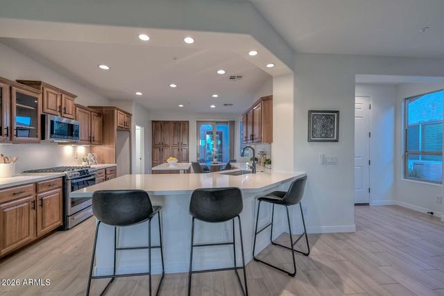 28014 N 130th Glen, Peoria, AZ 85383