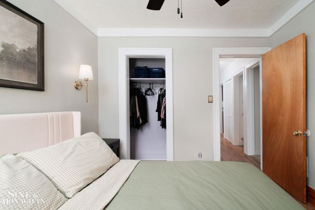 18083 Elizabeth Street, Roseville, MI 48066