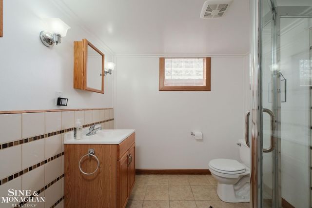 18083 Elizabeth Street, Roseville, MI 48066
