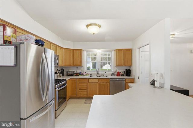 8537 ANDEREGG PL, Waldorf, MD 20603