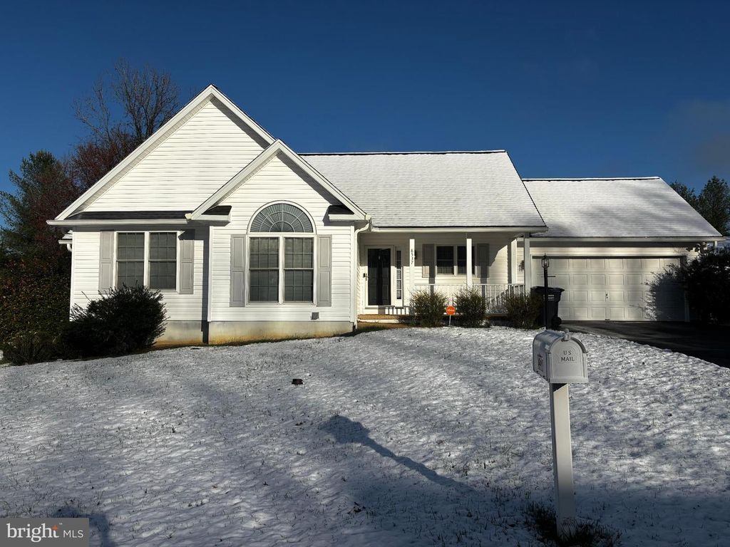 8537 ANDEREGG PL, Waldorf, MD 20603