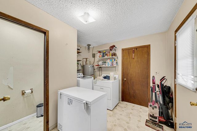 1733 N NEEL, Rapid City, SD 57703