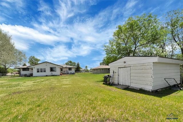 1733 N NEEL, Rapid City, SD 57703
