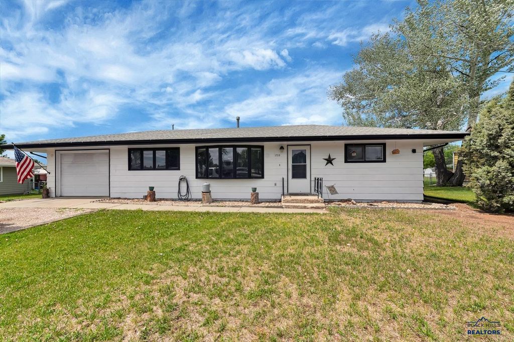 1733 N NEEL, Rapid City, SD 57703