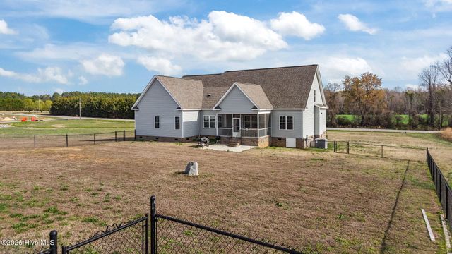 4367 N Browntown Road, Battleboro, NC 27809