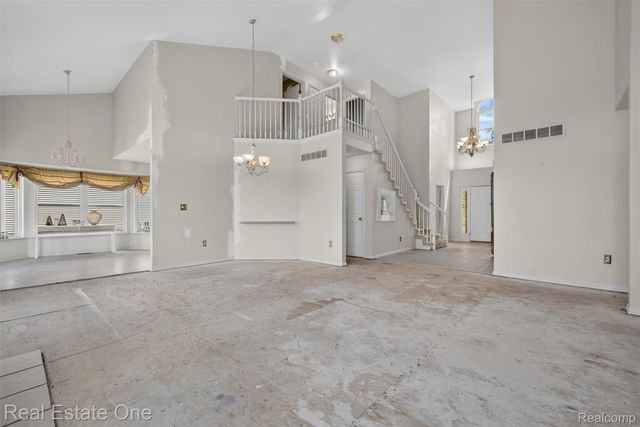 510 Boulder Lake Drive, Oxford Charter Township, MI 48371