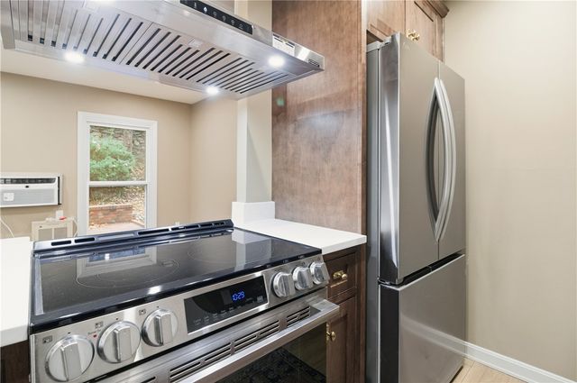 388 South Main Street 66, Providence, RI 02906