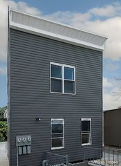 62 W 9th Street, New York City, NY 11231