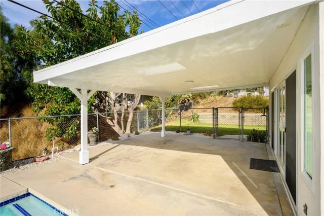841 Irving, Burbank, CA 91504