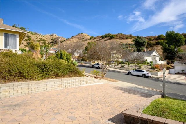 841 Irving, Burbank, CA 91504