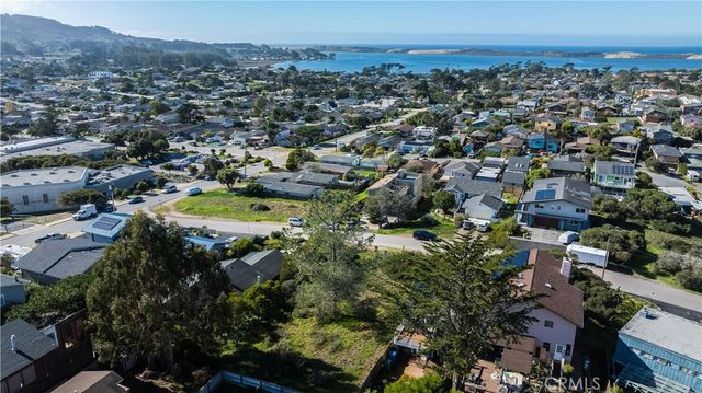 1266 10th Street, Los Osos, CA 93402