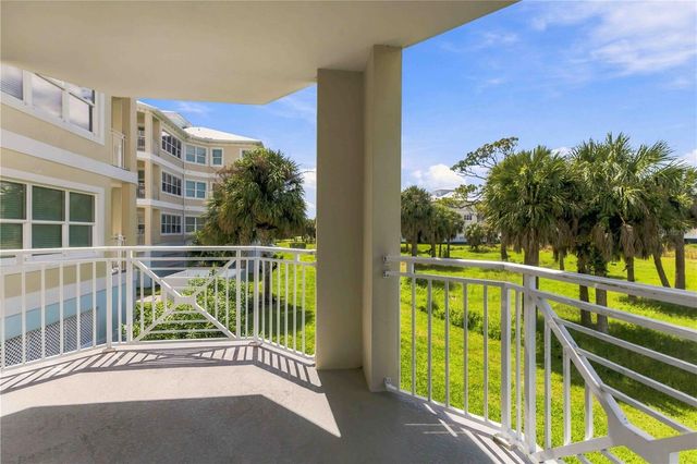 7820 34TH AVE W 102, Bradenton, FL 34209
