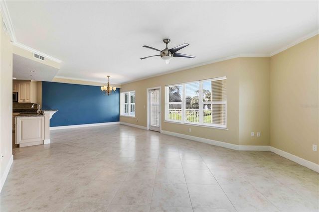 7820 34TH AVE W 102, Bradenton, FL 34209