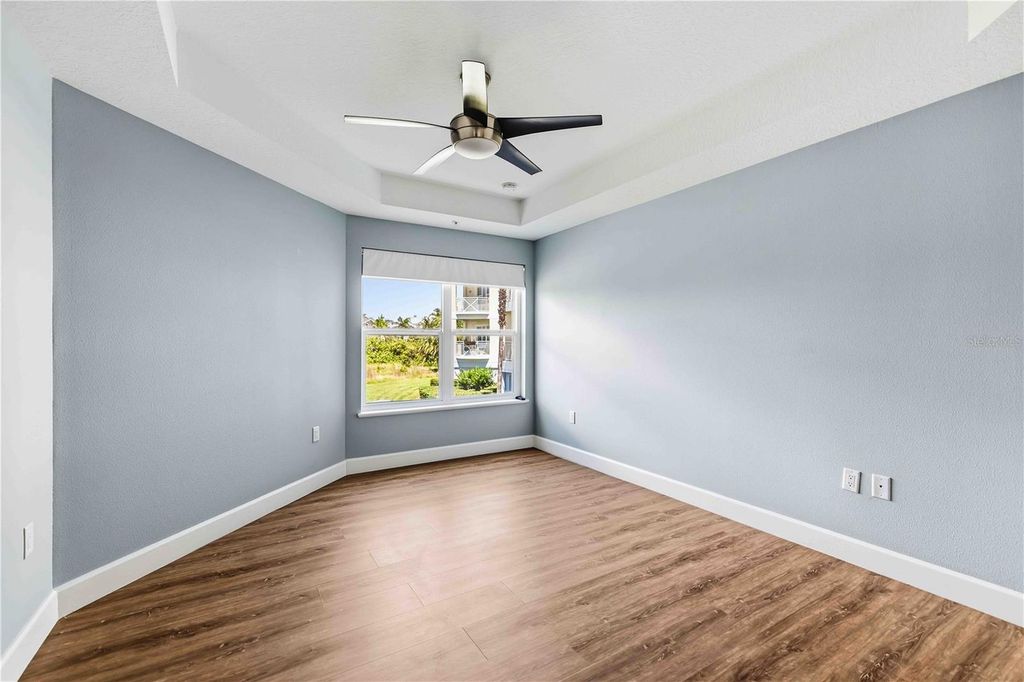 Image 25 of property listing at 7820 34TH AVE W 102, Bradenton, FL 34209