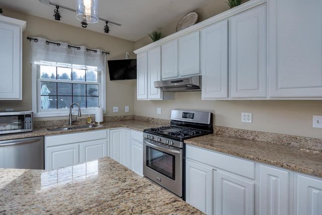 W7507 Iroquois Trail, Delavan, WI 53115