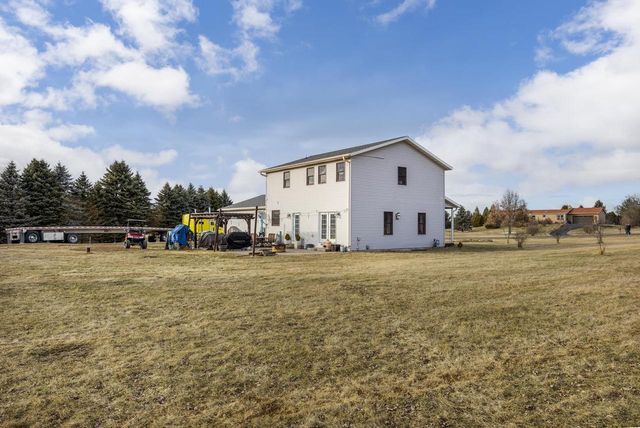 W7507 Iroquois Trail, Delavan, WI 53115