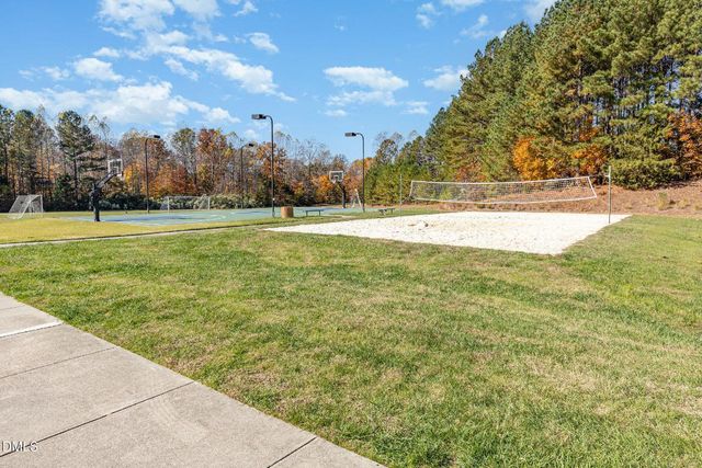 33 Willow Creek Court, Pittsboro, NC 27312